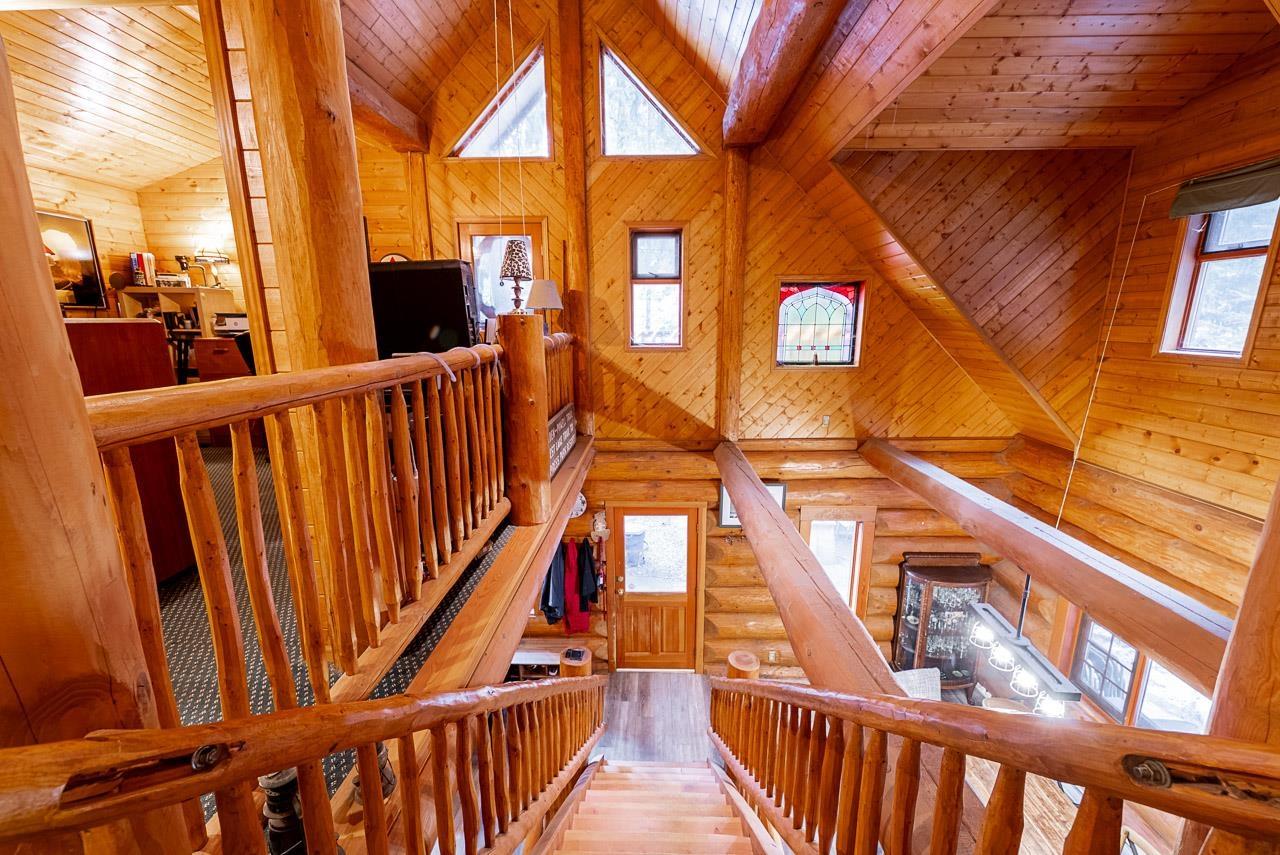 71692 Cone Court, Sunshine Valley, Sunshine Valley, British Columbia  V0X 1L5 - Photo 2 - R3083098