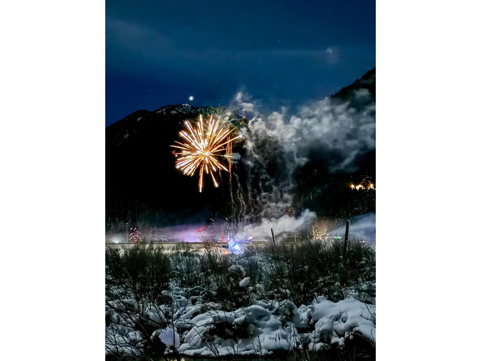 71692 Cone Court, Sunshine Valley, Sunshine Valley, British Columbia  V0X 1L5 - Photo 37 - R3083098