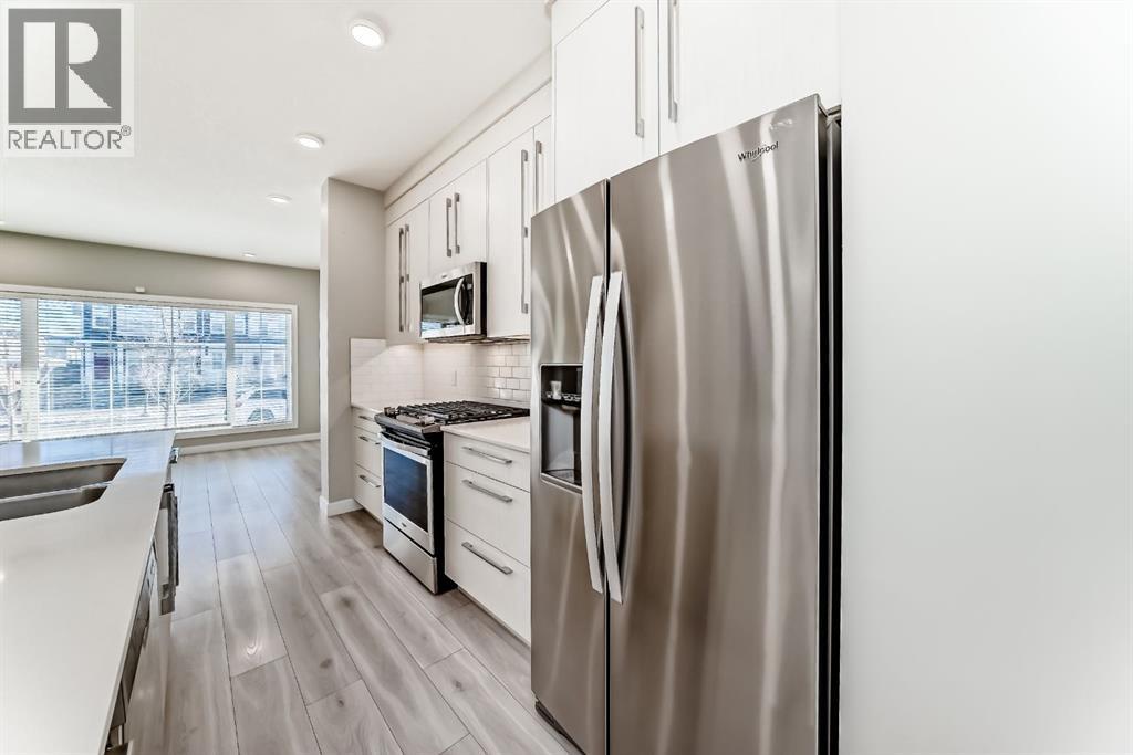 1289 Carrington Boulevard Nw, Calgary, Alberta  T3P 1M2 - Photo 5 - A2276273