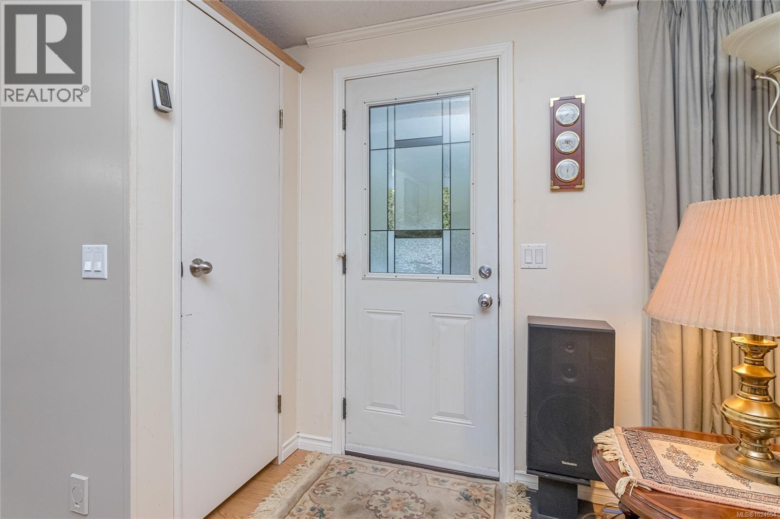 1071 Bourban Rd, Mill Bay, British Columbia  V0R 2P2 - Photo 5 - 1024554