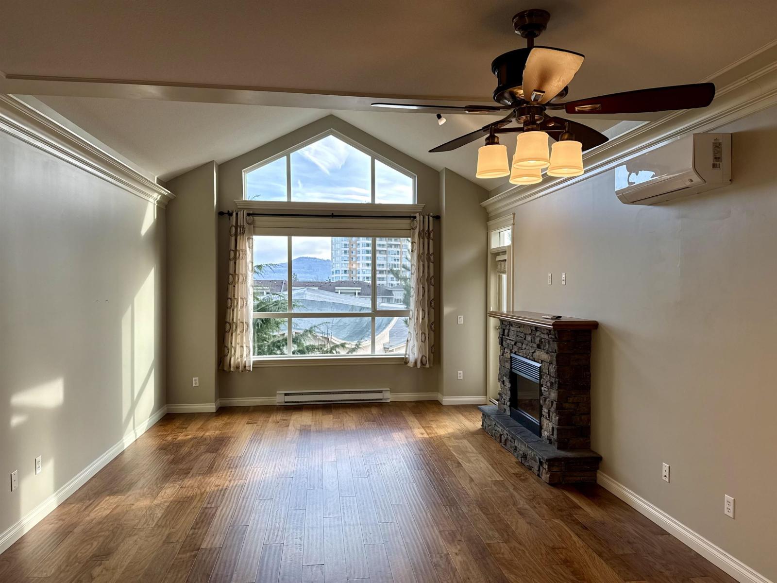 412 32729 Garibaldi Drive, Abbotsford, British Columbia  V2T 0A6 - Photo 9 - R3083815