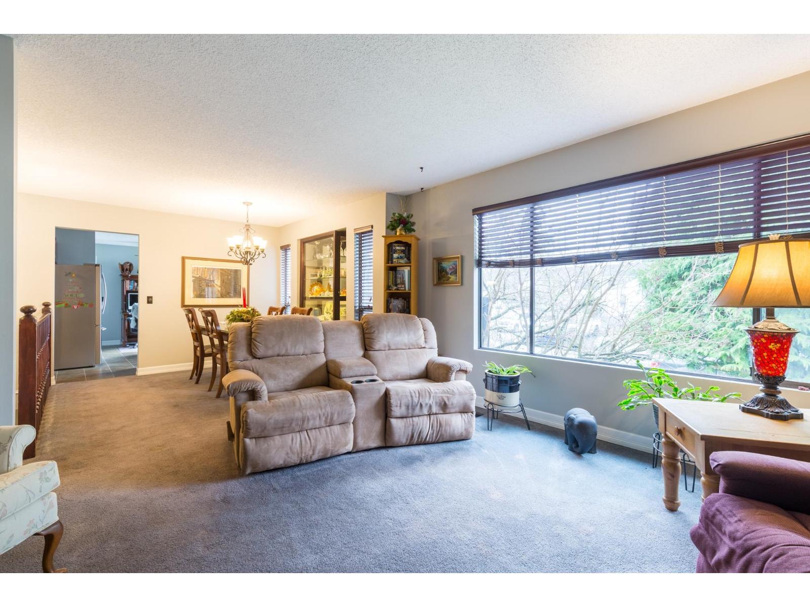 32281 Adair Avenue, Abbotsford, British Columbia  V2T 4L7 - Photo 6 - R3083687