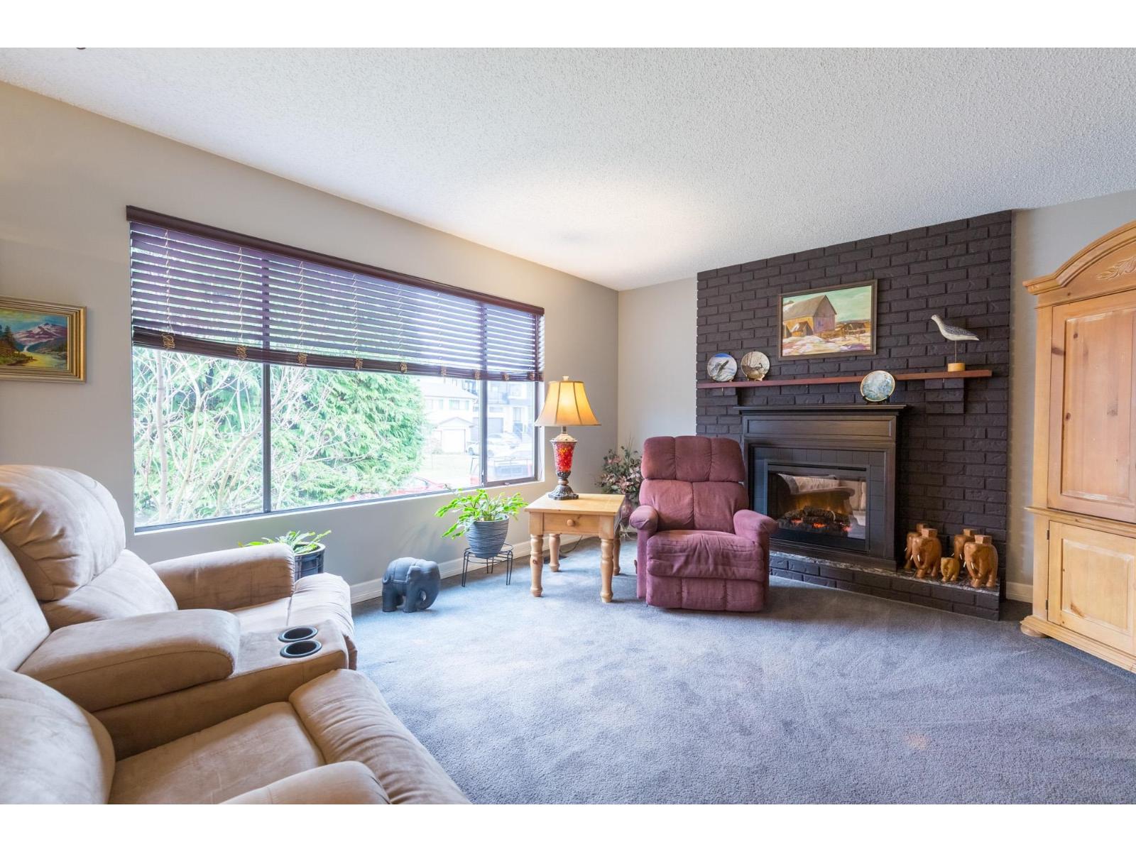 32281 Adair Avenue, Abbotsford, British Columbia  V2T 4L7 - Photo 4 - R3083687