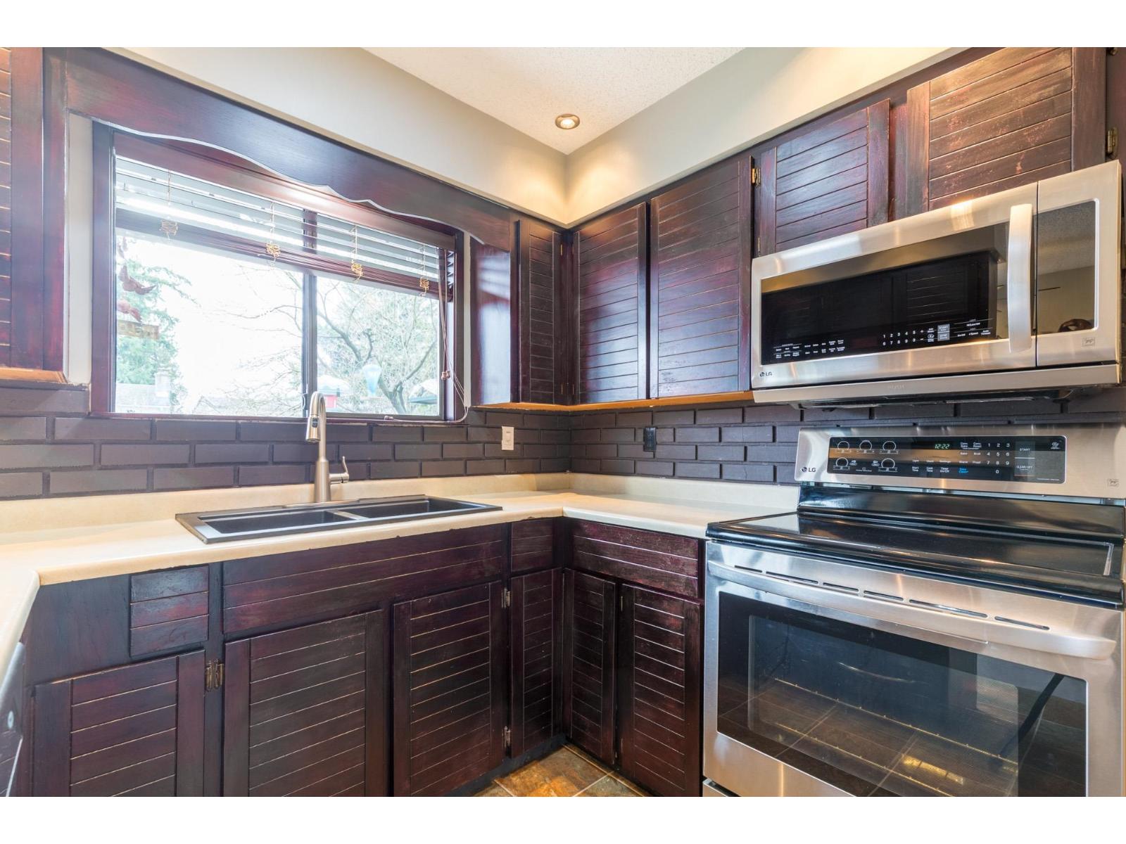 32281 Adair Avenue, Abbotsford, British Columbia  V2T 4L7 - Photo 14 - R3083687