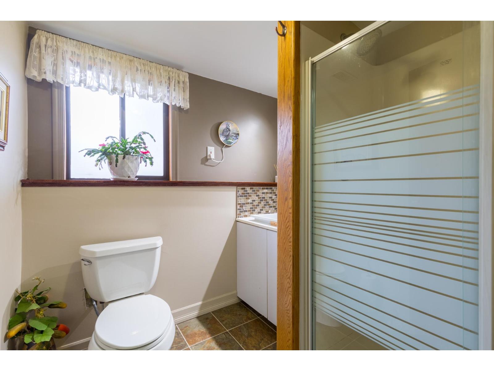 32281 Adair Avenue, Abbotsford, British Columbia  V2T 4L7 - Photo 28 - R3083687