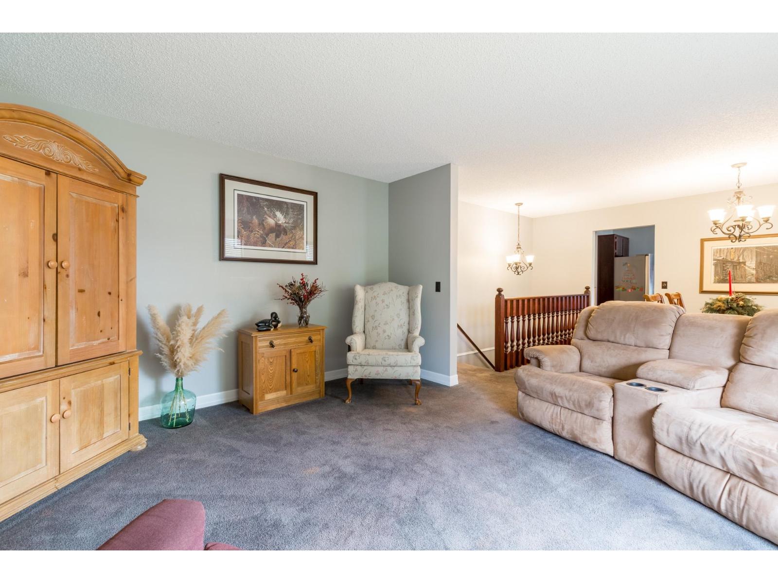 32281 Adair Avenue, Abbotsford, British Columbia  V2T 4L7 - Photo 7 - R3083687