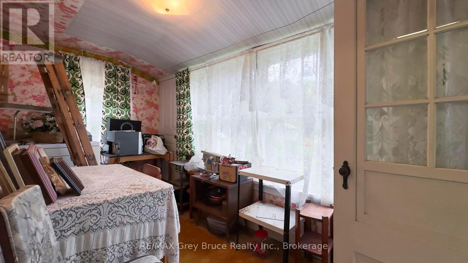 367 1st Avenue S, Arran-Elderslie, Ontario  N0G 1L0 - Photo 18 - X12403861