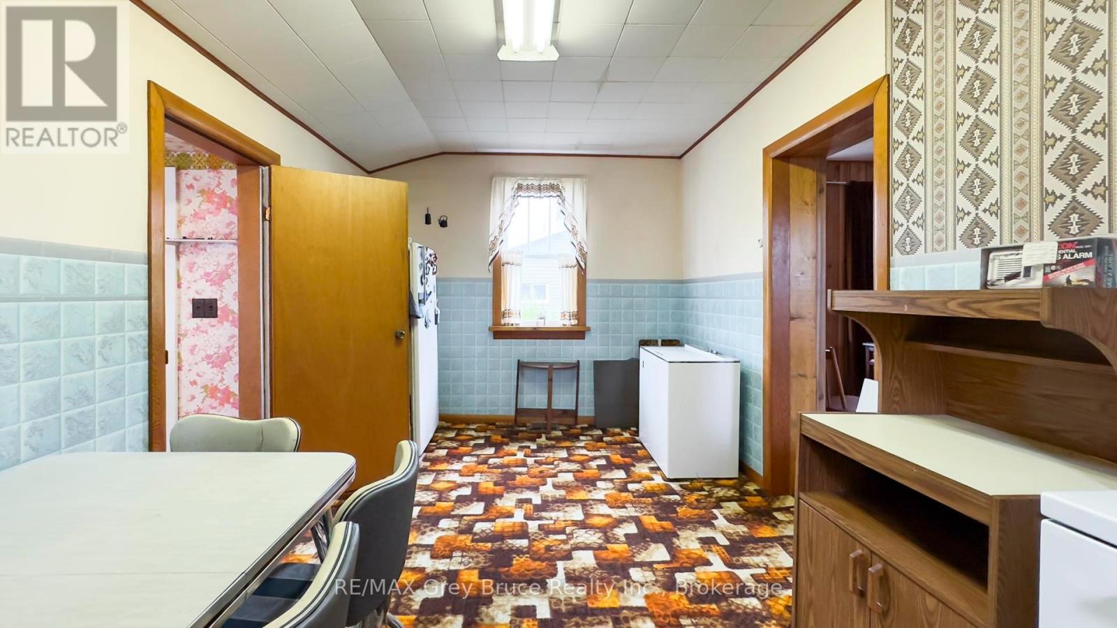 367 1st Avenue S, Arran-Elderslie, Ontario  N0G 1L0 - Photo 16 - X12403861