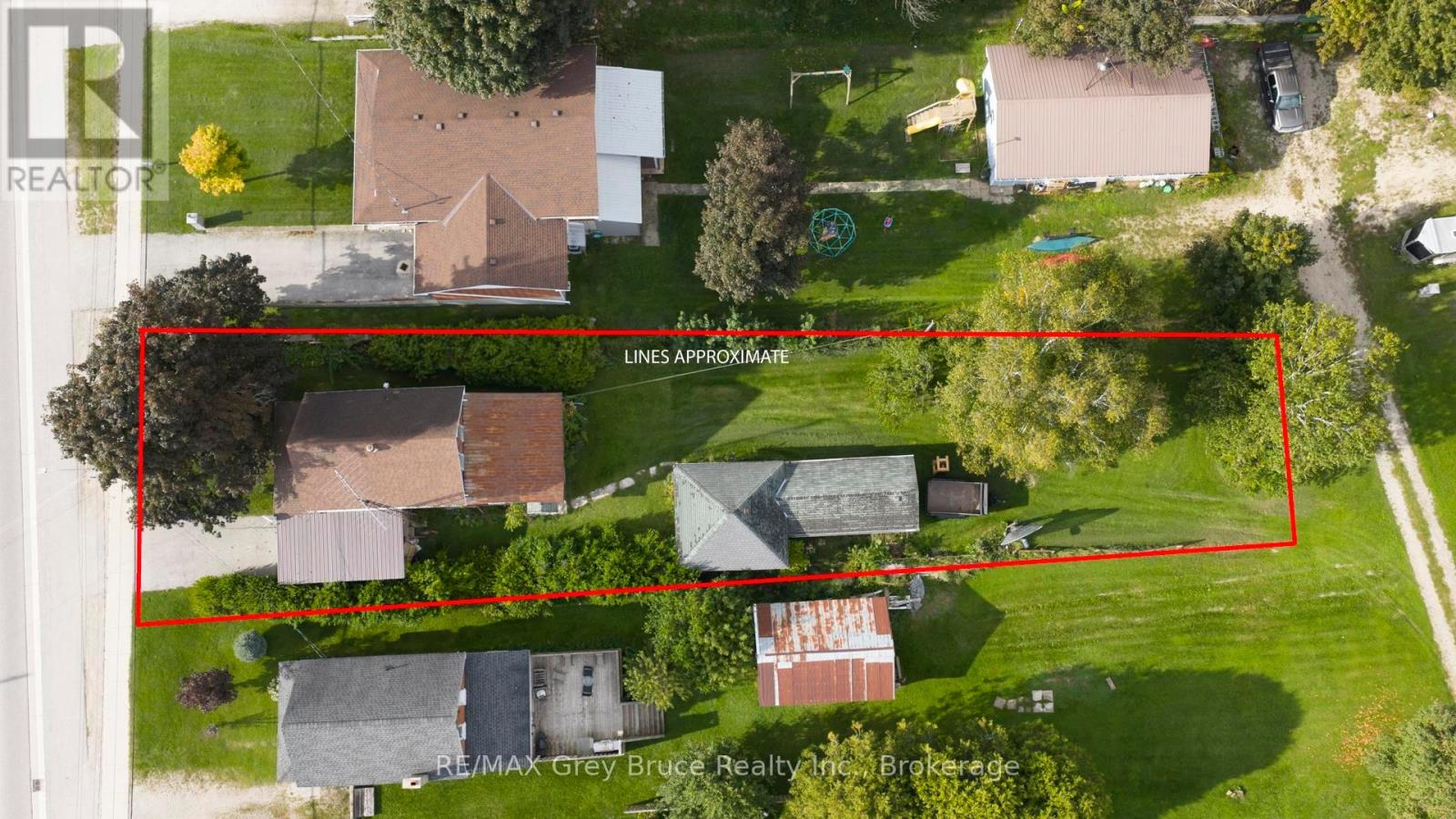 367 1st Avenue S, Arran-Elderslie, Ontario  N0G 1L0 - Photo 36 - X12403861