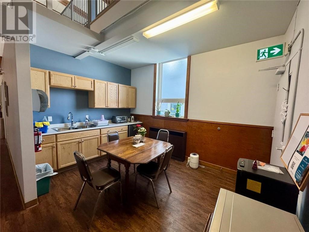 95 Pine Street, Sudbury, Ontario  P3C 1W9 - Photo 2 - 2126235