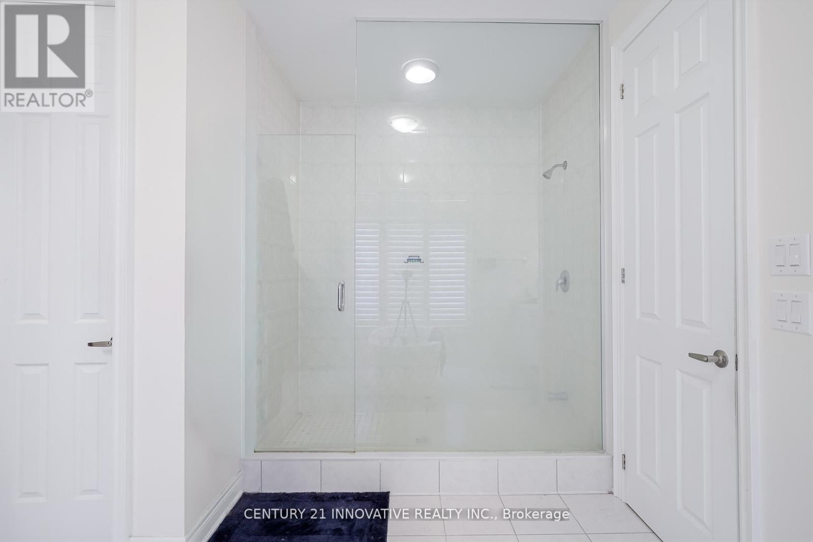 94 Brabin Circle, Whitby, Ontario  L1P 0C1 - Photo 19 - E12691856