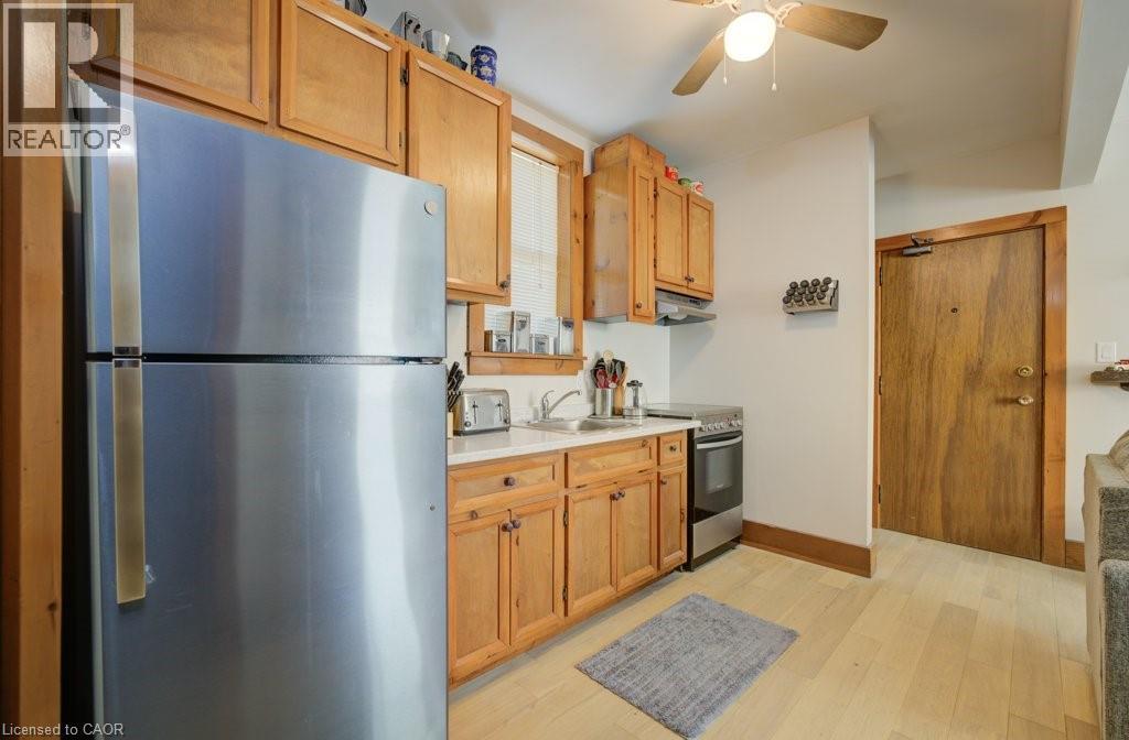 208 Ottawa Street S, Kitchener, Ontario  N2G 3T4 - Photo 5 - 40801524