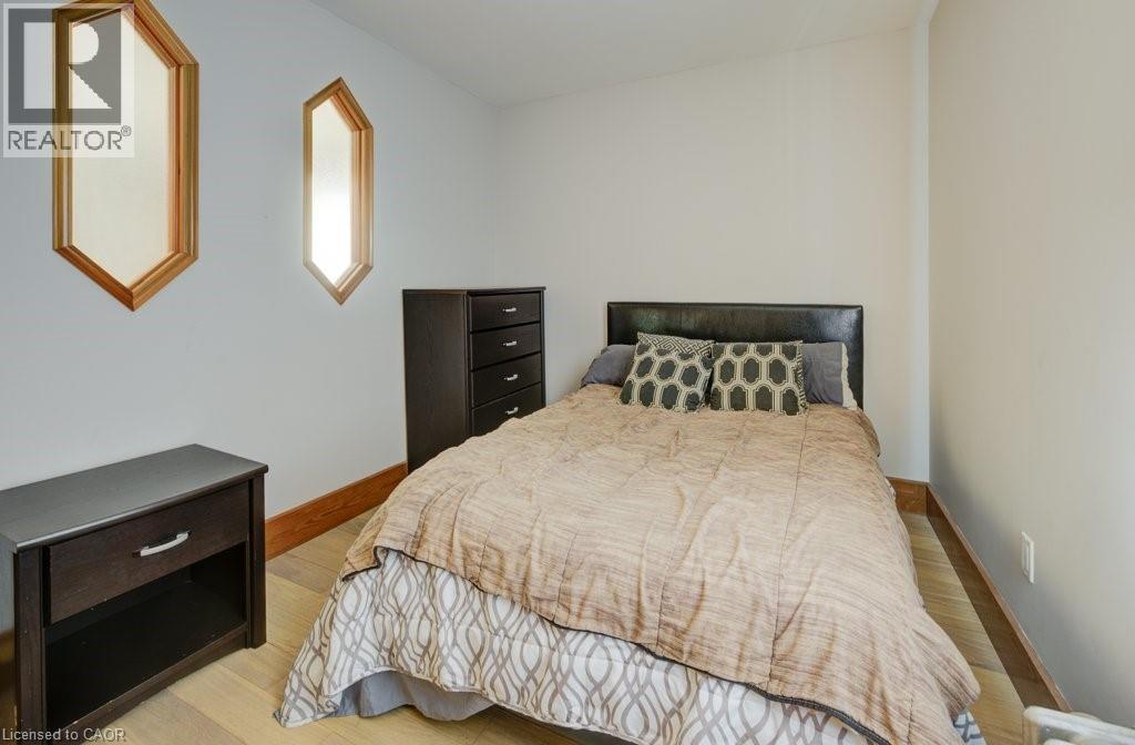 208 Ottawa Street S, Kitchener, Ontario  N2G 3T4 - Photo 8 - 40801524