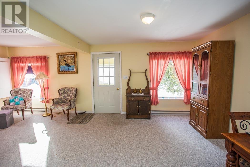 1252 Catherine St, Richards Landing, Ontario P0R 1J0 - Photo 8 - SM260172