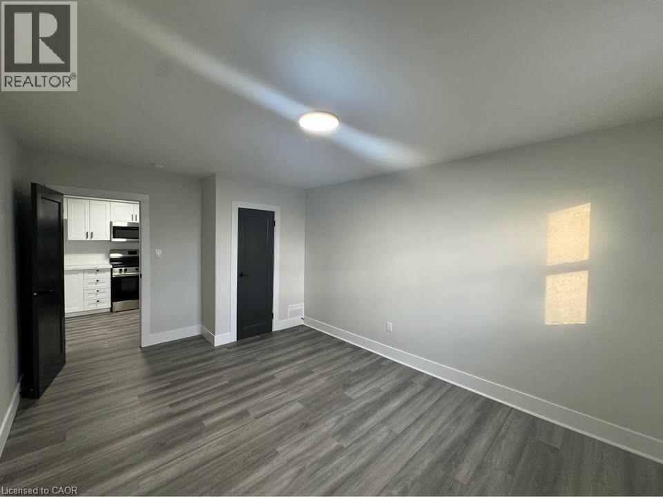 37 Lincoln Street Unit# 5, Welland, Ontario  L3C 5H9 - Photo 12 - 40800035