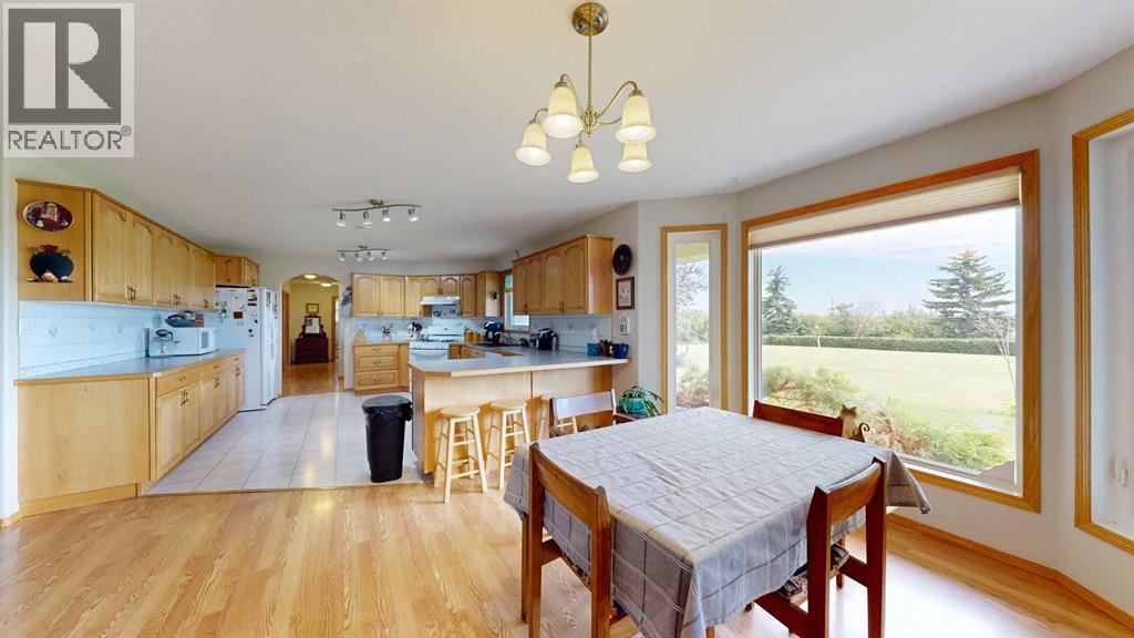 18320 Twp 39-0, Botha, Alberta  T0C 2L0 - Photo 12 - A2236905