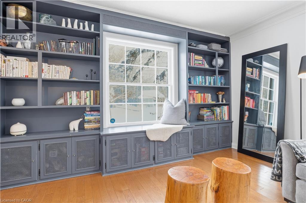 115 Roslin Avenue S, Waterloo, Ontario  N2L 2H3 - Photo 13 - 40800754