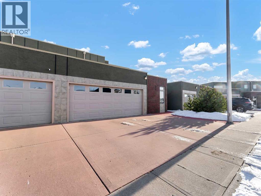 6 Palisades Way Ne, Medicine Hat, Alberta  T1C 2B4 - Photo 50 - A2274095