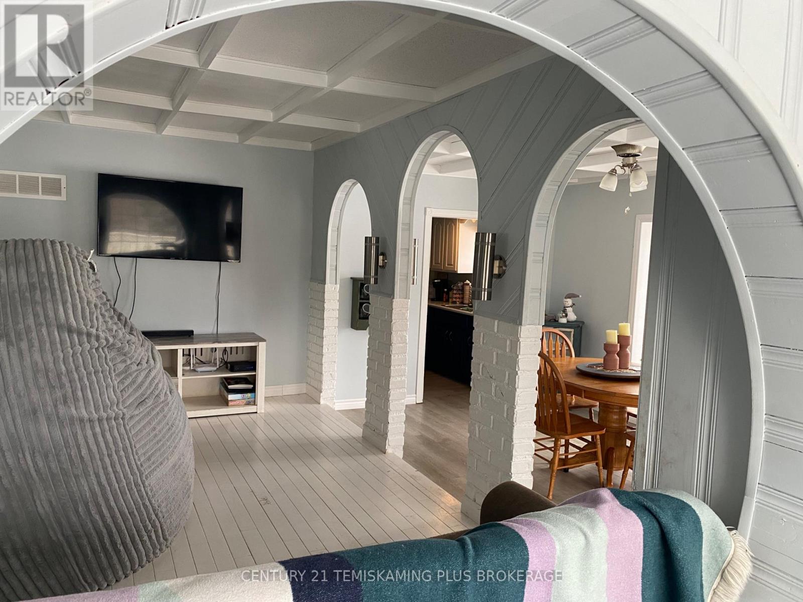 31 Grandview Avenue, Cobalt, Ontario  P0J 1C0 - Photo 5 - T12724386