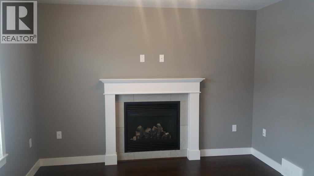 B, 11314 105 Avenue, Grande Prairie, Alberta  T8V 3Z3 - Photo 5 - A2282390