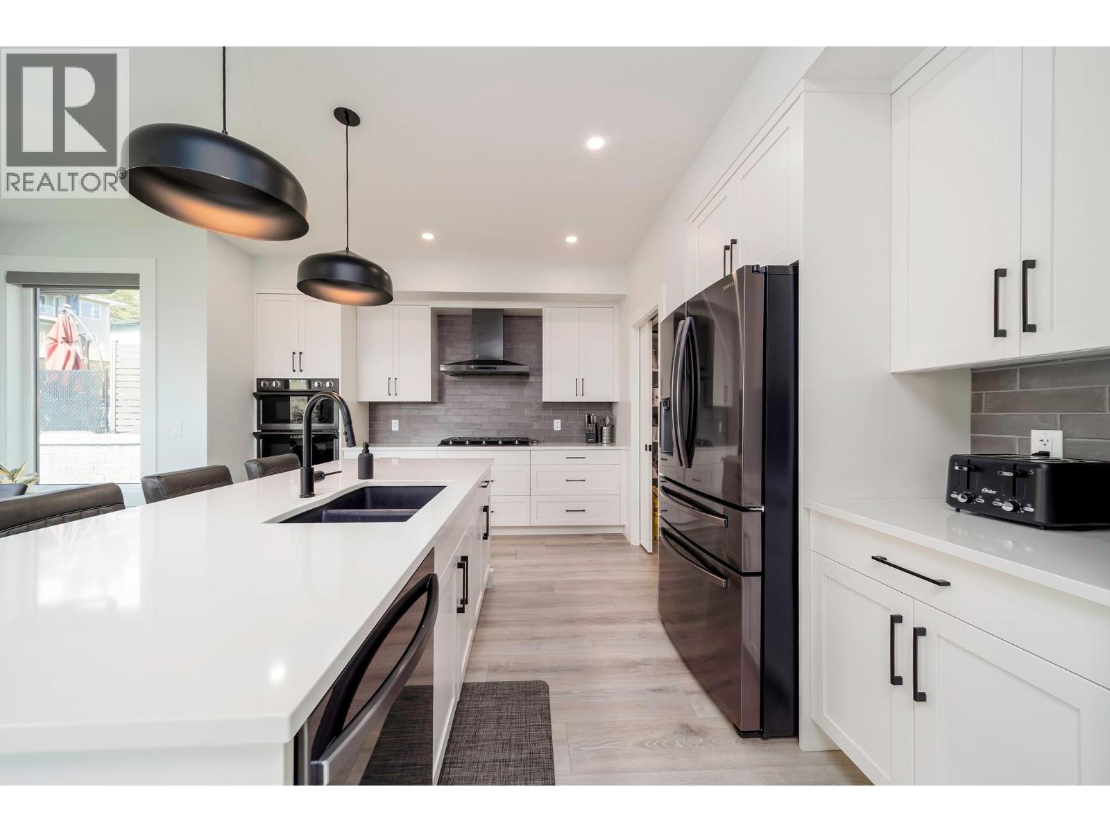 154 Echo Ridge Drive Kelowna Photo 5