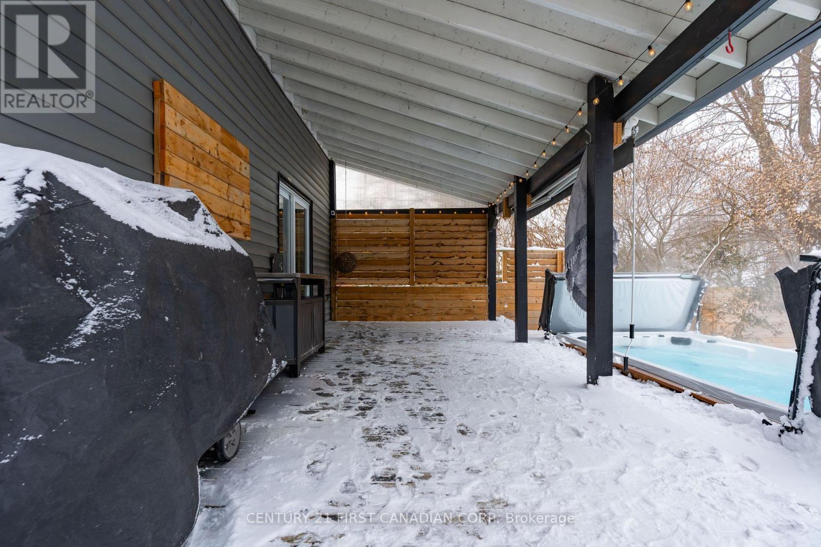 6168 William Street, Lucan Biddulph, Ontario  N0M 2J0 - Photo 38 - X12737090