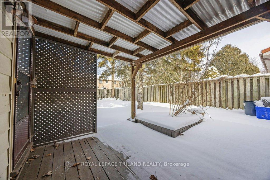 1247 Victoria Drive, London East, Ontario  N5Y 4E3 - Photo 19 - X12737122