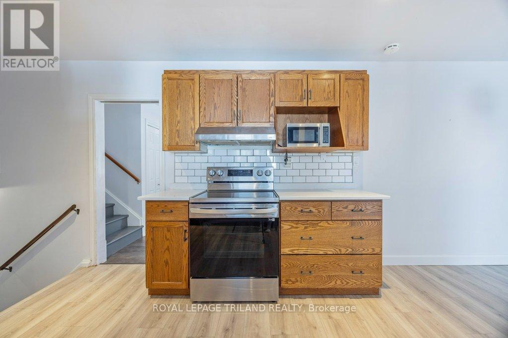 1247 Victoria Drive, London East, Ontario  N5Y 4E3 - Photo 6 - X12737122