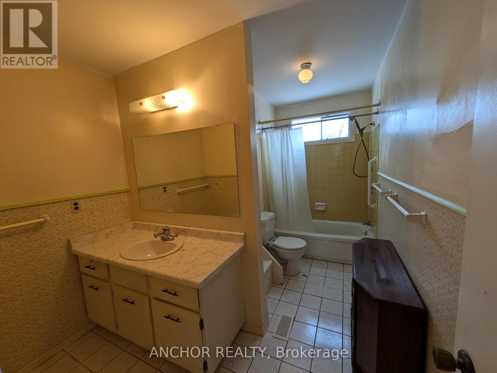 584 Nottinghill Rd Road, London South, Ontario  N6K 1R4 - Photo 5 - X12737142