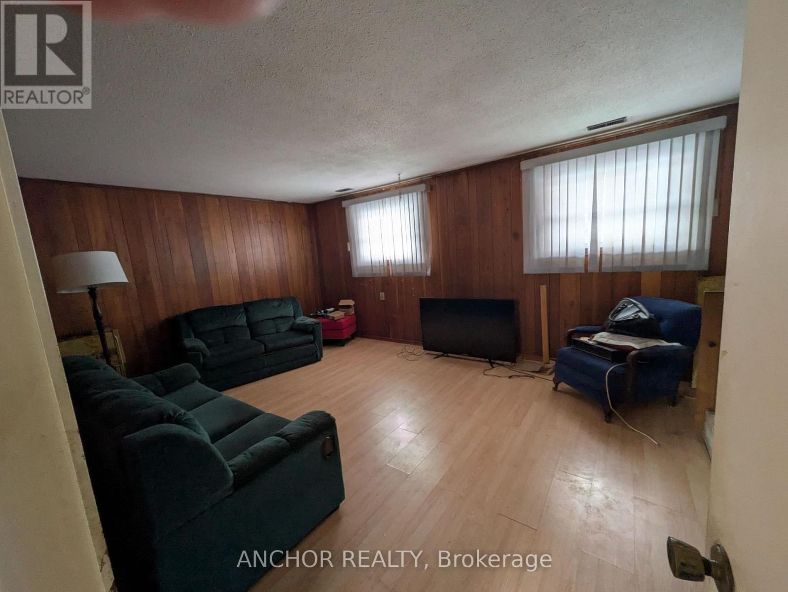 584 Nottinghill Rd Road, London South, Ontario  N6K 1R4 - Photo 6 - X12737142