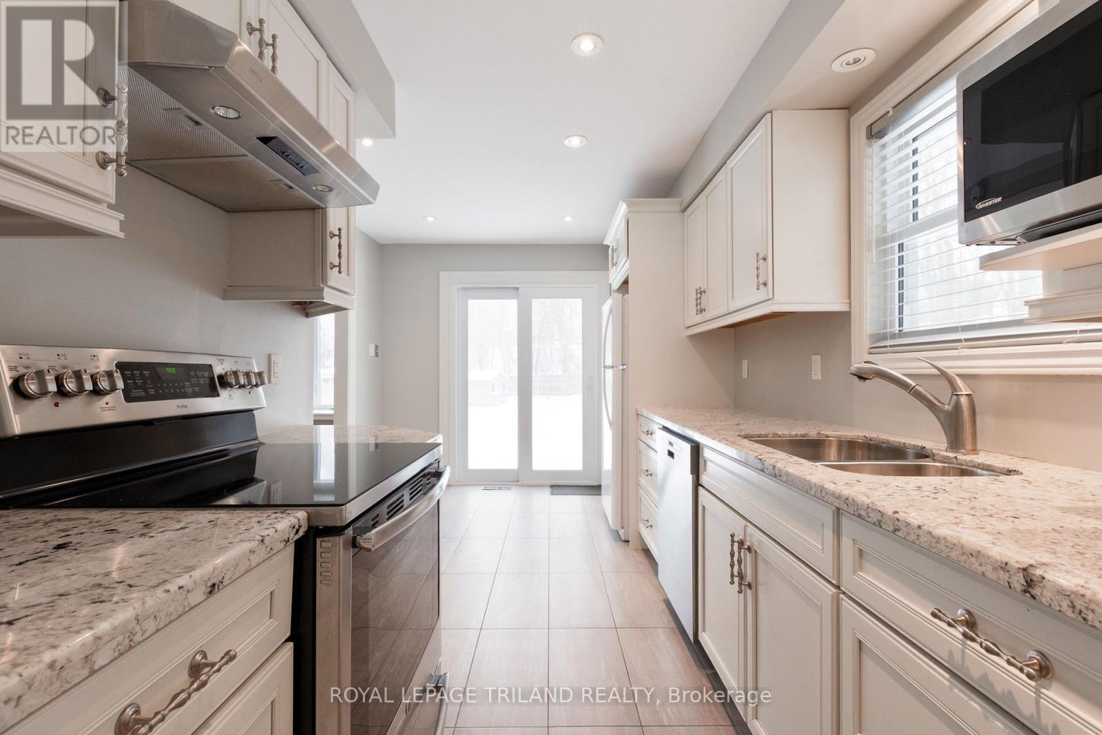 120 Killarney Court, London North, Ontario  N5X 2B6 - Photo 11 - X12737154