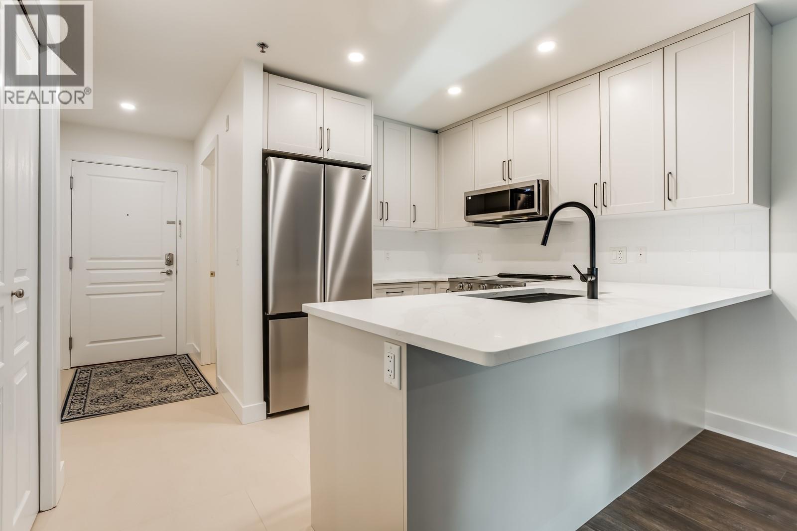 1099 Sunset Drive Unit# 123, Kelowna, British Columbia V1Y 9Z2 - Photo 6 - 10373547