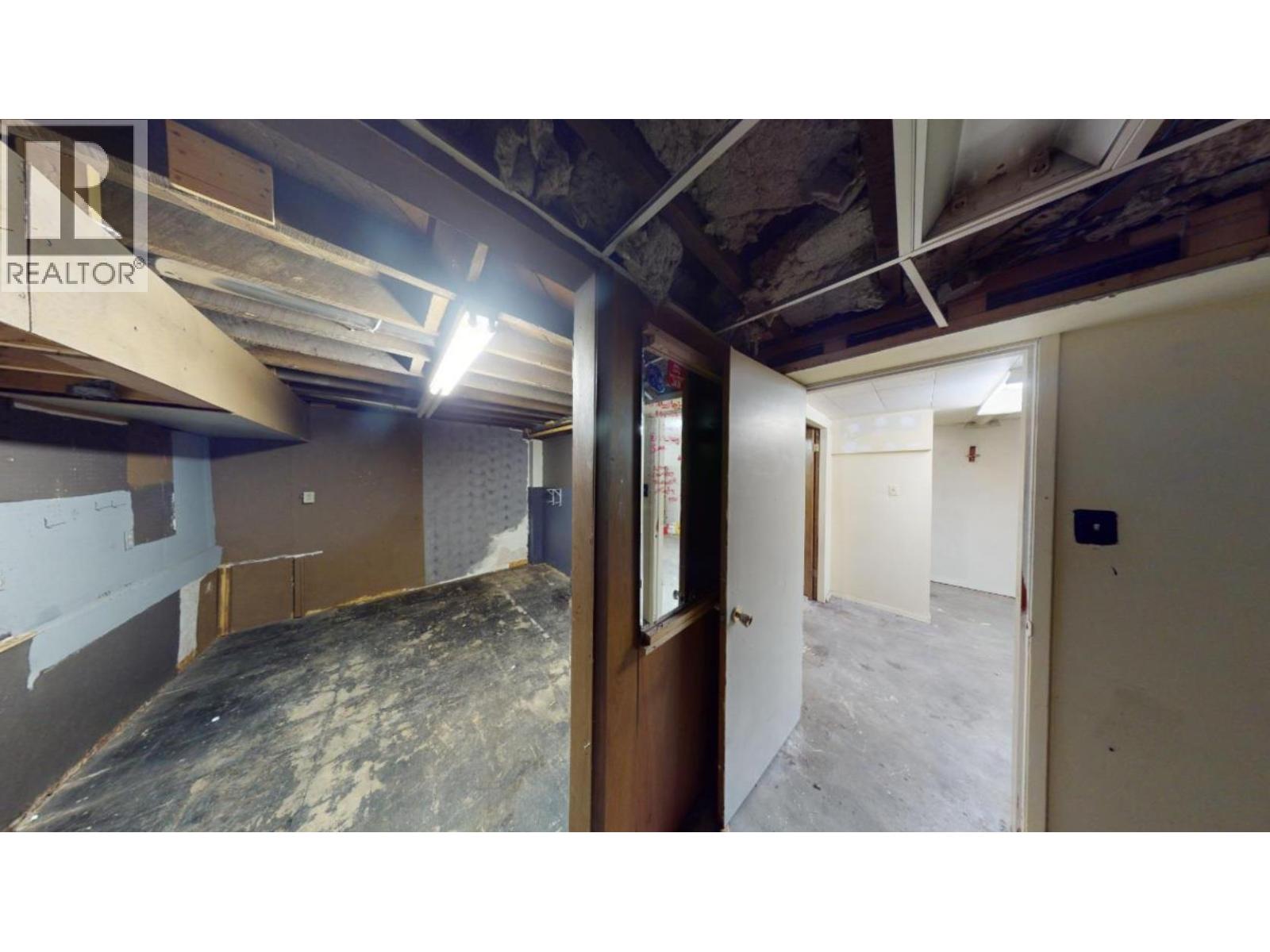 28 8th Avenue S, Cranbrook, British Columbia  V1C 2K3 - Photo 7 - 10374163