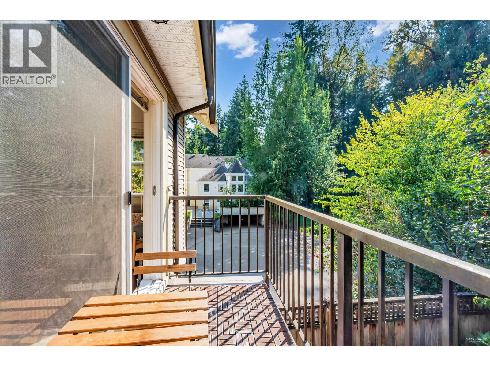 Listing Picture 14 of 26 : 10 6888 RUMBLE STREET, Burnaby / 本拿比 - 魯藝地產 Yvonne Lu Group - MLS Medallion Club Member