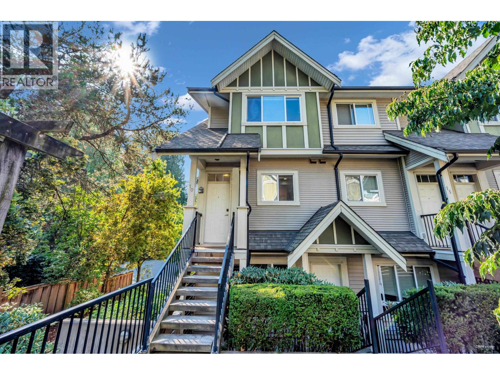 10 6888 RUMBLE STREET, Burnaby, British Columbia