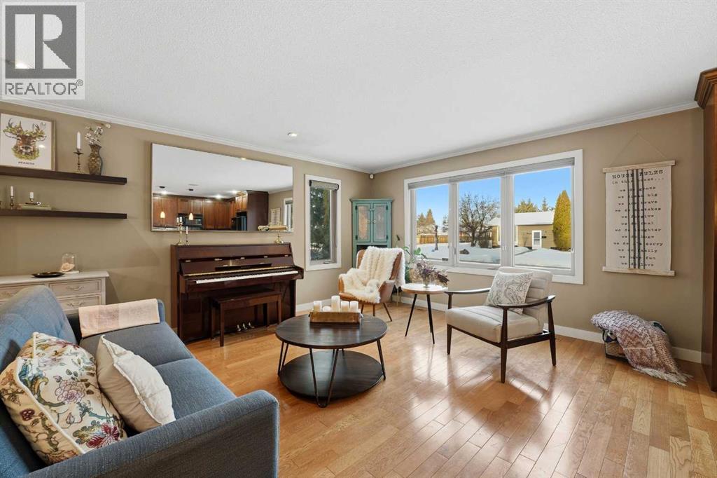 14 Sherwood Crescent, Red Deer, Alberta  T4N 0A3 - Photo 7 - A2278810