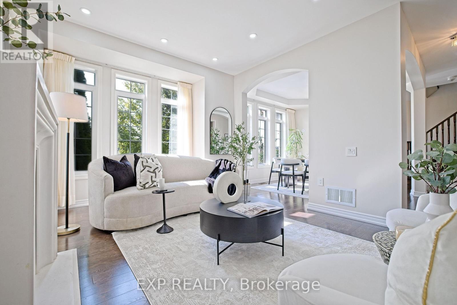 520 Dougall Avenue E, Caledon, Ontario  L7C 3Y8 - Photo 11 - W12523182