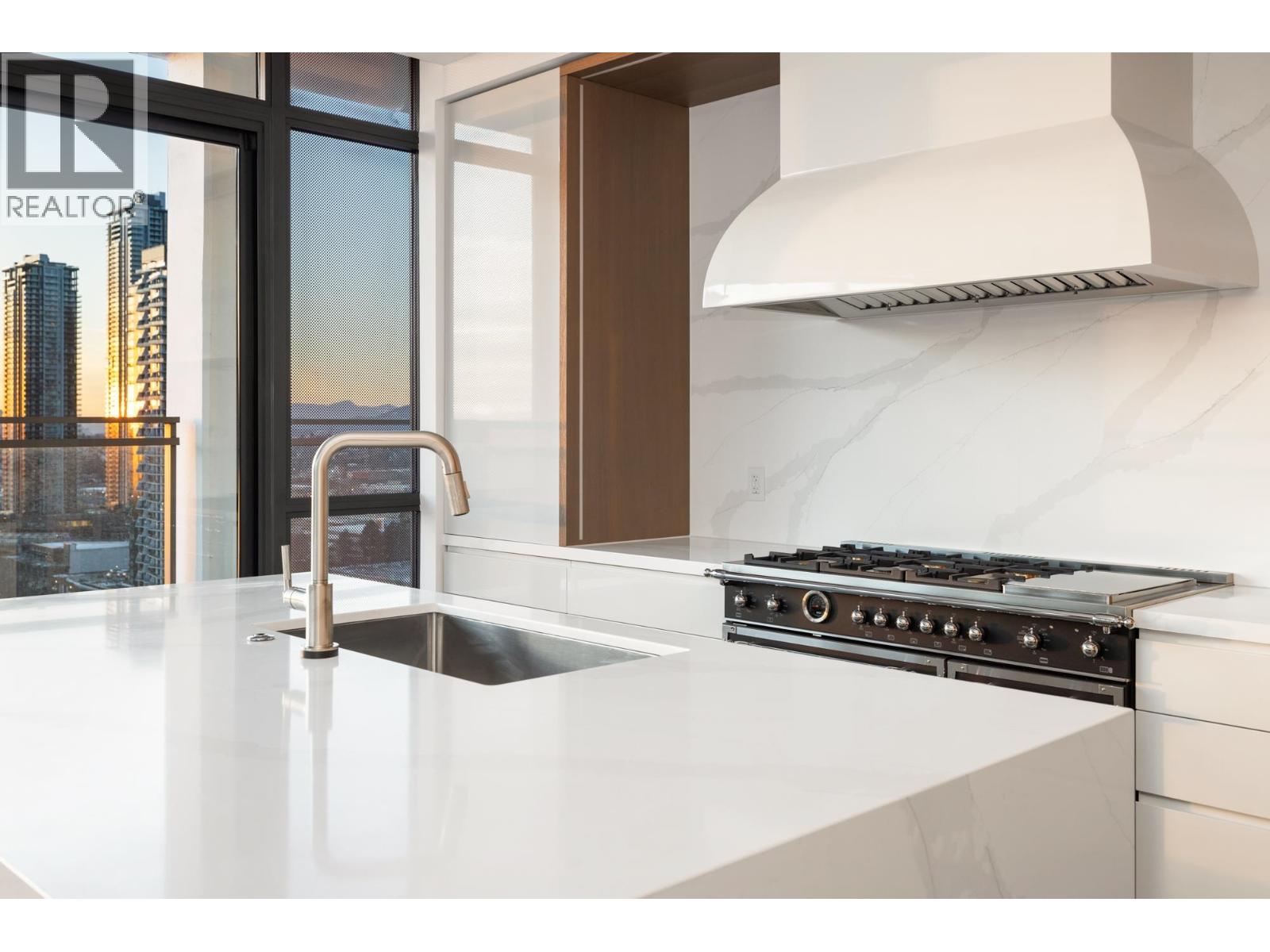 2202 4488 Juneau Street, Burnaby, British Columbia  V5C 0M4 - Photo 10 - R3084286