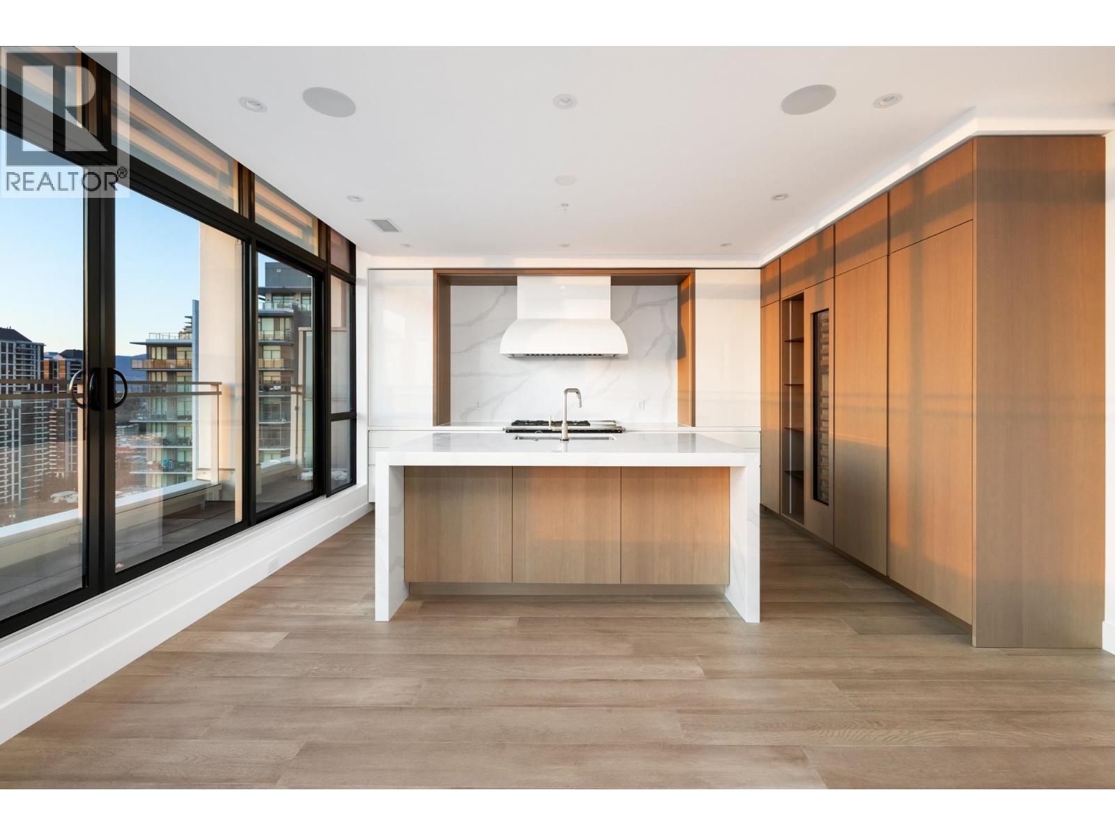 2202 4488 Juneau Street, Burnaby, British Columbia  V5C 0M4 - Photo 6 - R3084286