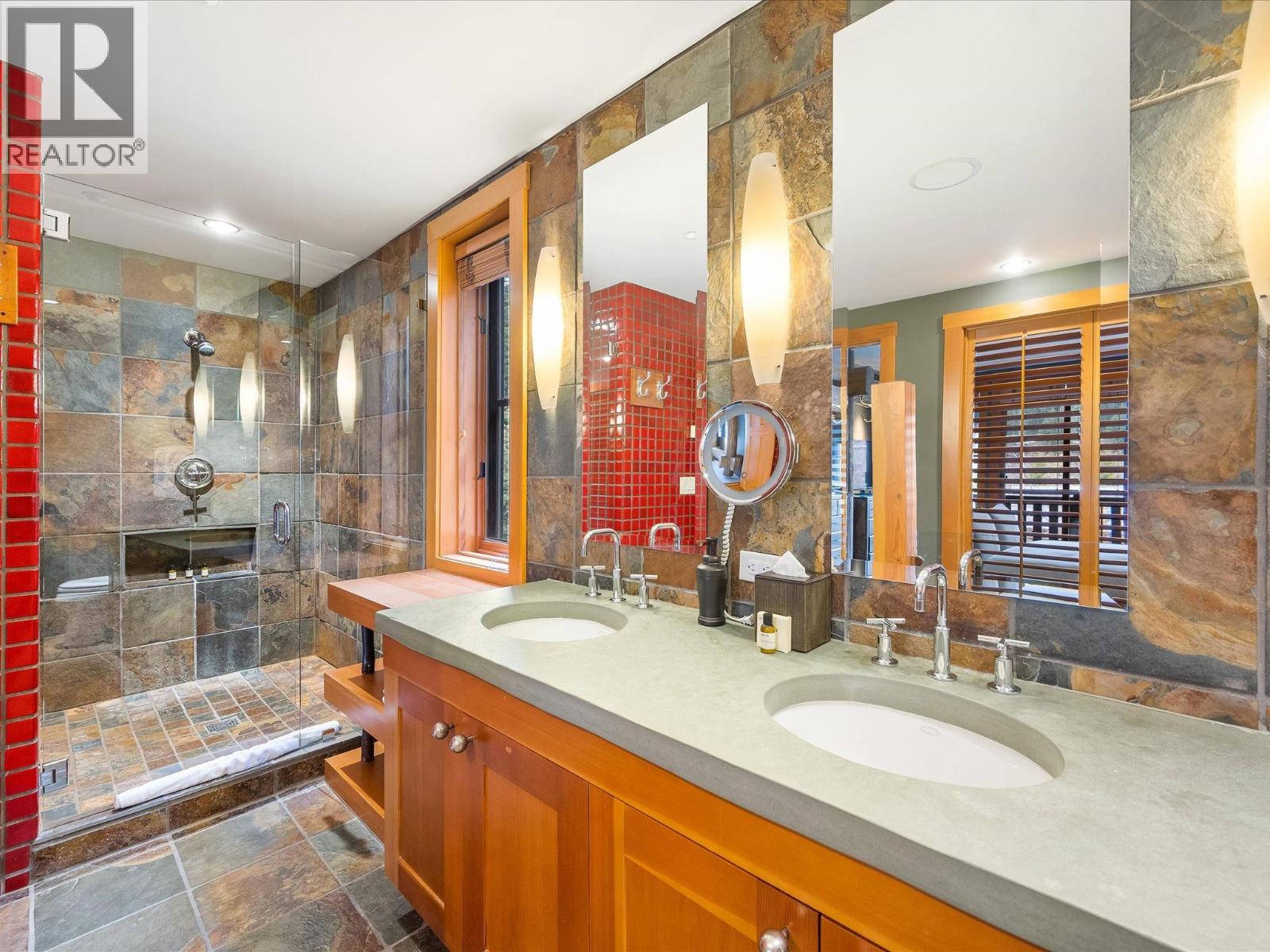 22e 2300 Nordic Drive, Whistler, British Columbia  V8E 0A6 - Photo 14 - R3084296