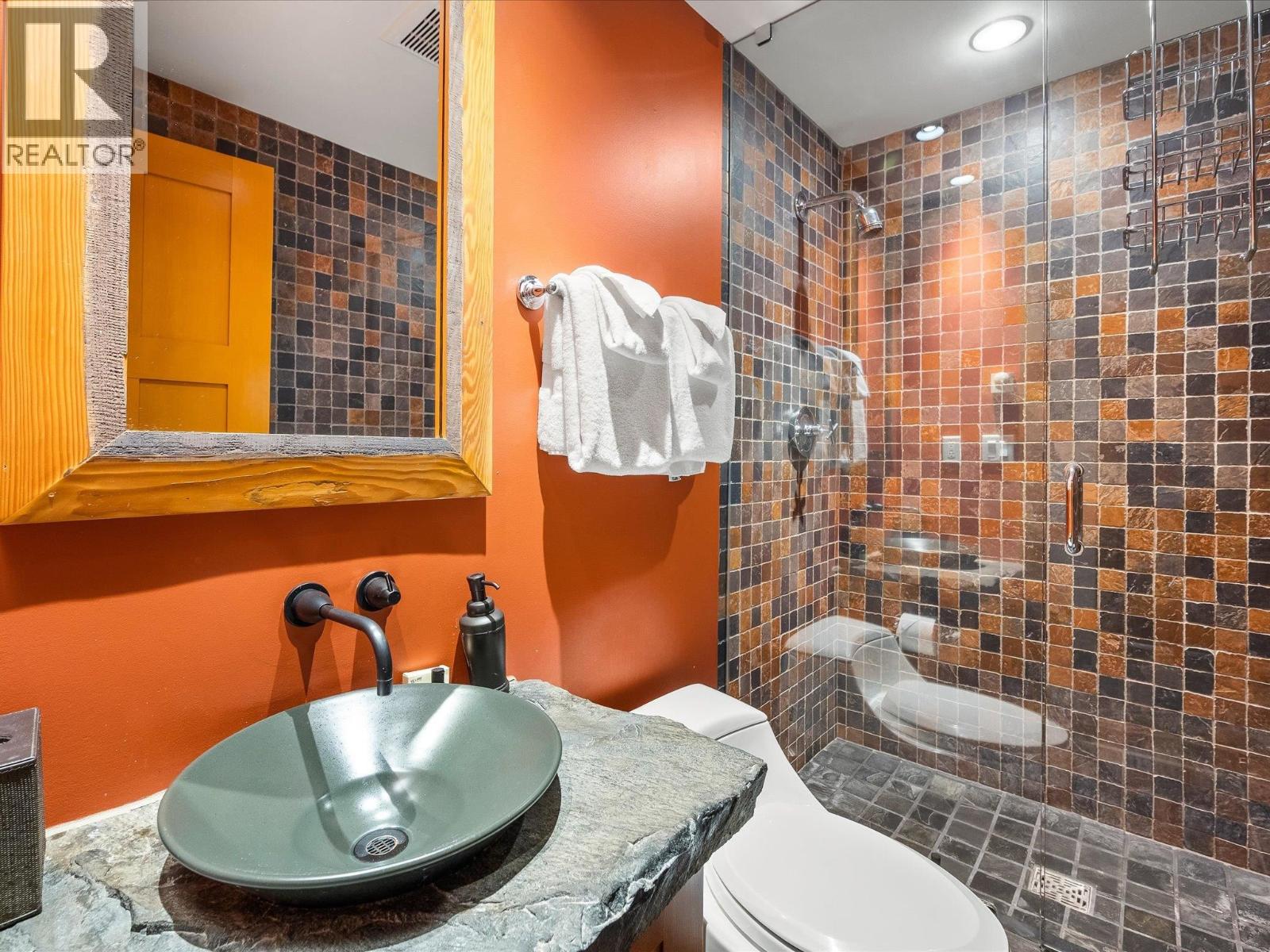 22e 2300 Nordic Drive, Whistler, British Columbia  V8E 0A6 - Photo 25 - R3084296