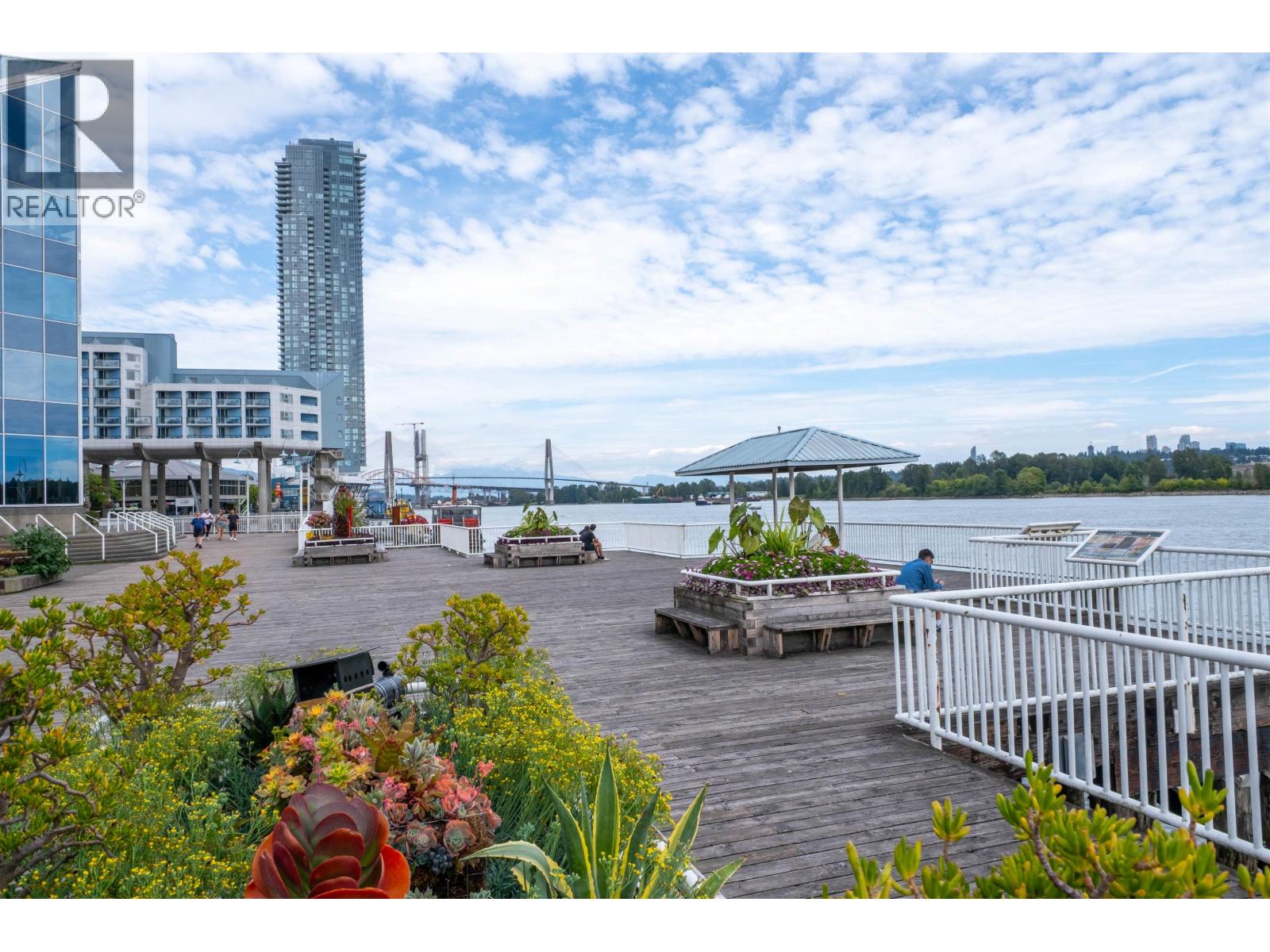 912 988 Quayside Drive, New Westminster, British Columbia  V3M 0L5 - Photo 32 - R3084299
