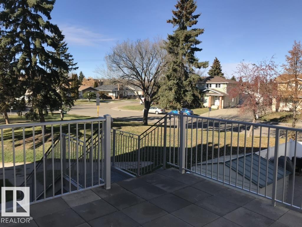 23 Lancaster Tc Nw, Edmonton, Alberta  T5X 5S2 - Photo 7 - E4469235