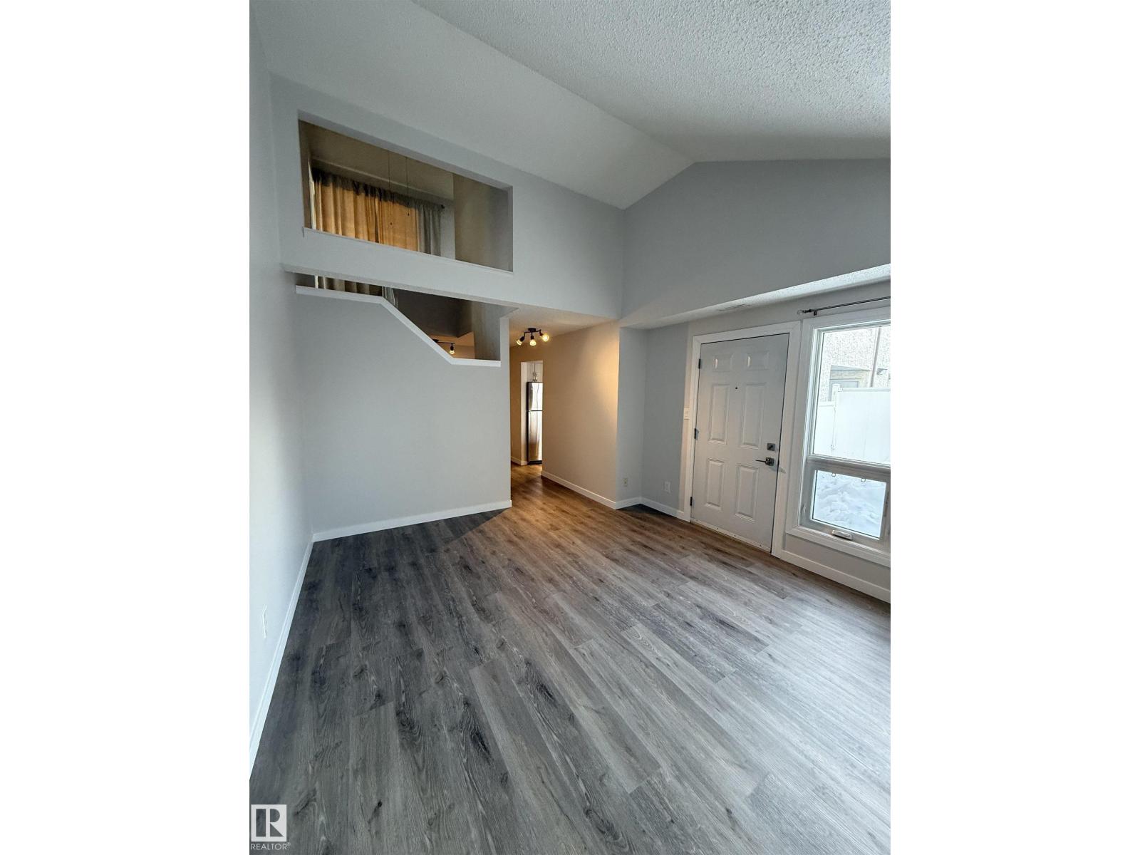 23 Lancaster TC NW, Edmonton, Alberta