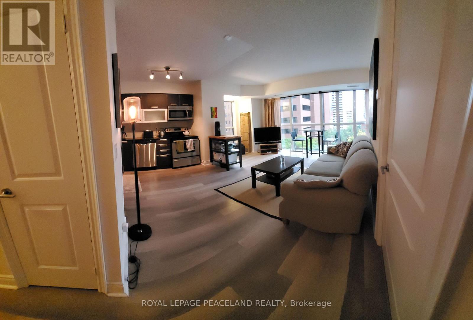 701 - 28 TED ROGERS WAY, Toronto, Ontario