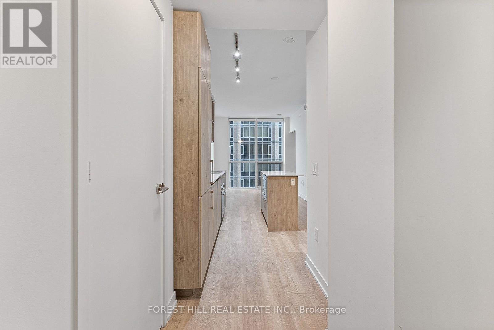 3903 - 1 Yorkville Avenue, Toronto, Ontario  M4W 0B1 - Photo 2 - C12737104