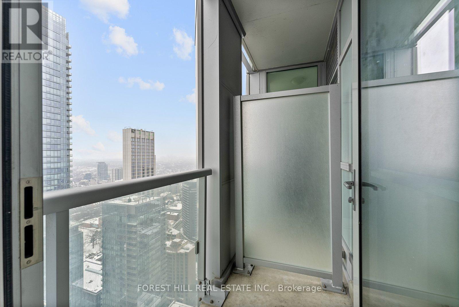 3903 - 1 Yorkville Avenue, Toronto, Ontario  M4W 0B1 - Photo 27 - C12737104