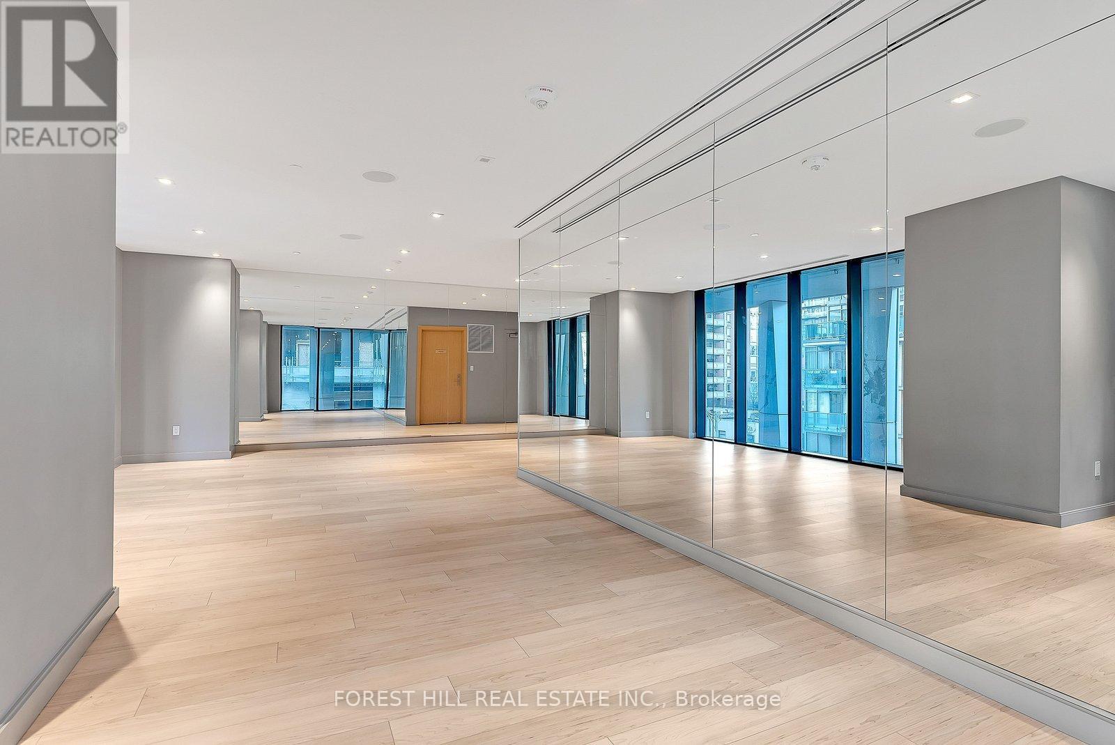 3903 - 1 Yorkville Avenue, Toronto, Ontario  M4W 0B1 - Photo 36 - C12737104