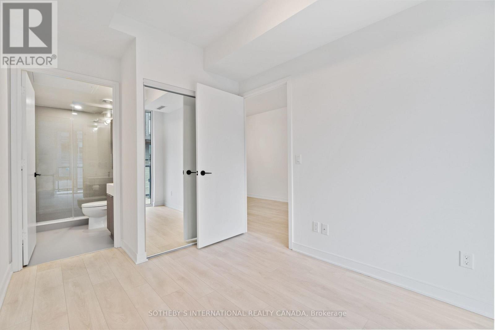 S350 - 35 Rolling Mills Road, Toronto, Ontario  M5A 0V6 - Photo 13 - C12737118