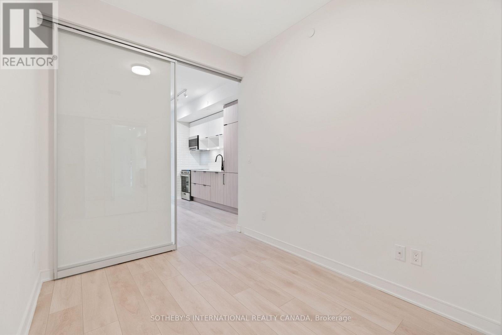 S350 - 35 Rolling Mills Road, Toronto, Ontario  M5A 0V6 - Photo 17 - C12737118